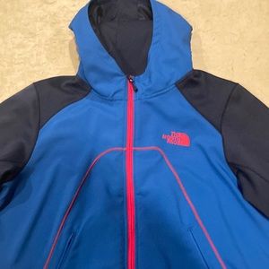 The North Face men’s medium jacket.  Excellent condition.   Worn 2 times.